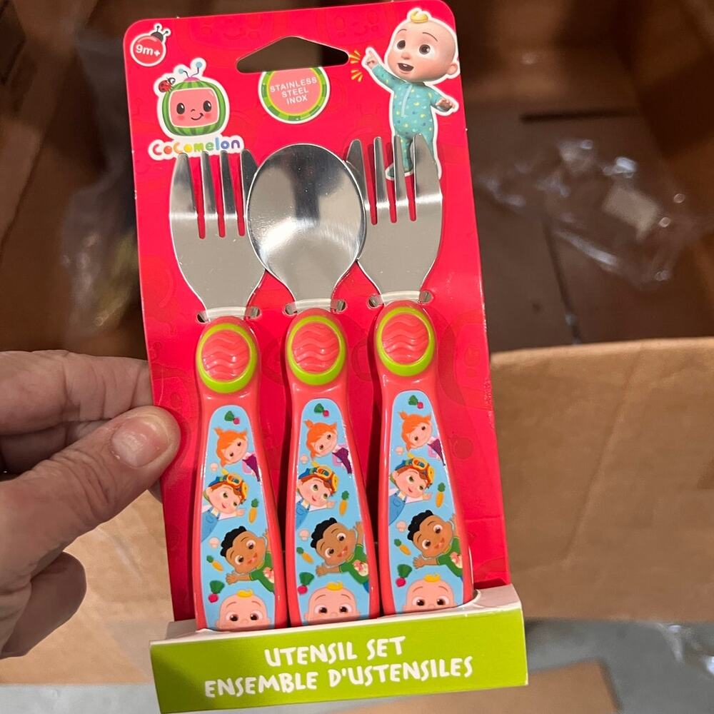 THE FIRST YEARS COCOMELON FLATWARE  FOR KIDS 3 PACK NEW